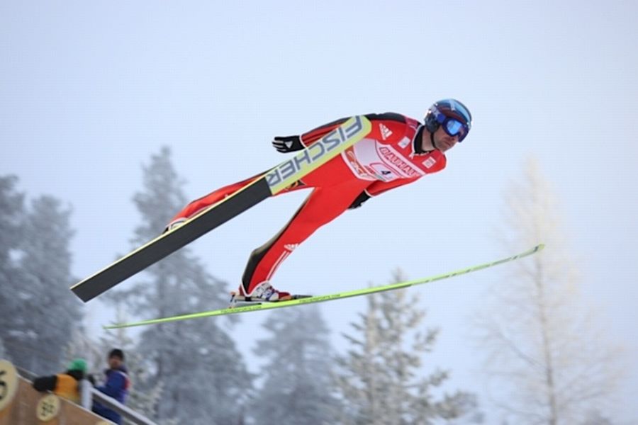 PŚ w skokach narciarskich: Daiki Ito wygrał w Lahti, Kamil Stoch daleko za podium